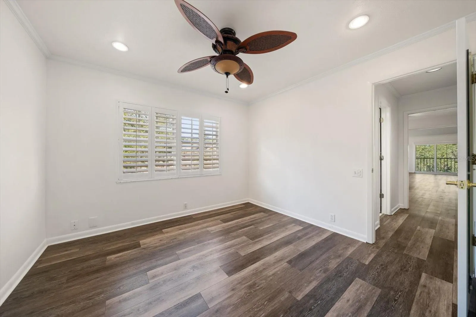 75 PELICAN PL