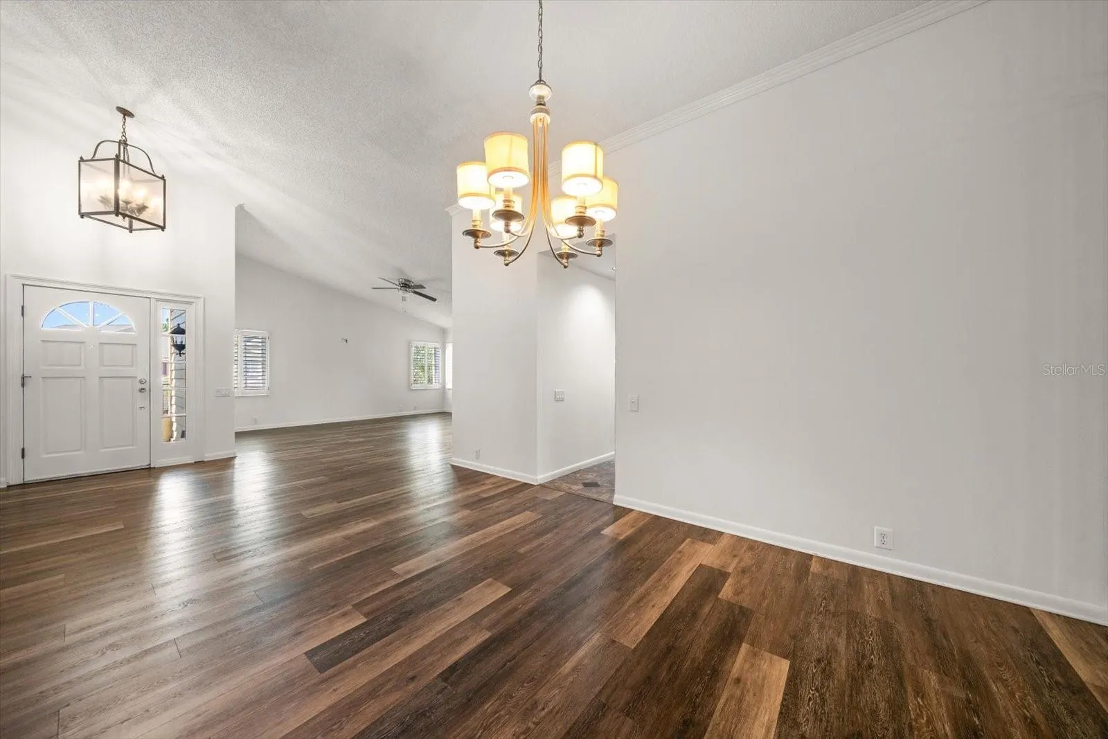 75 PELICAN PL