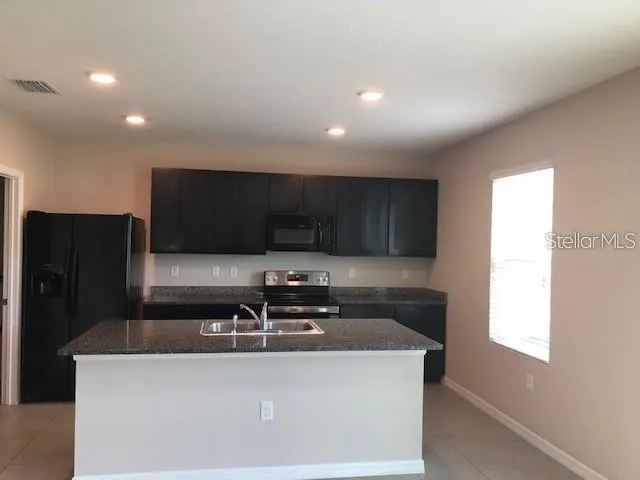 9918 WARM STONE ST