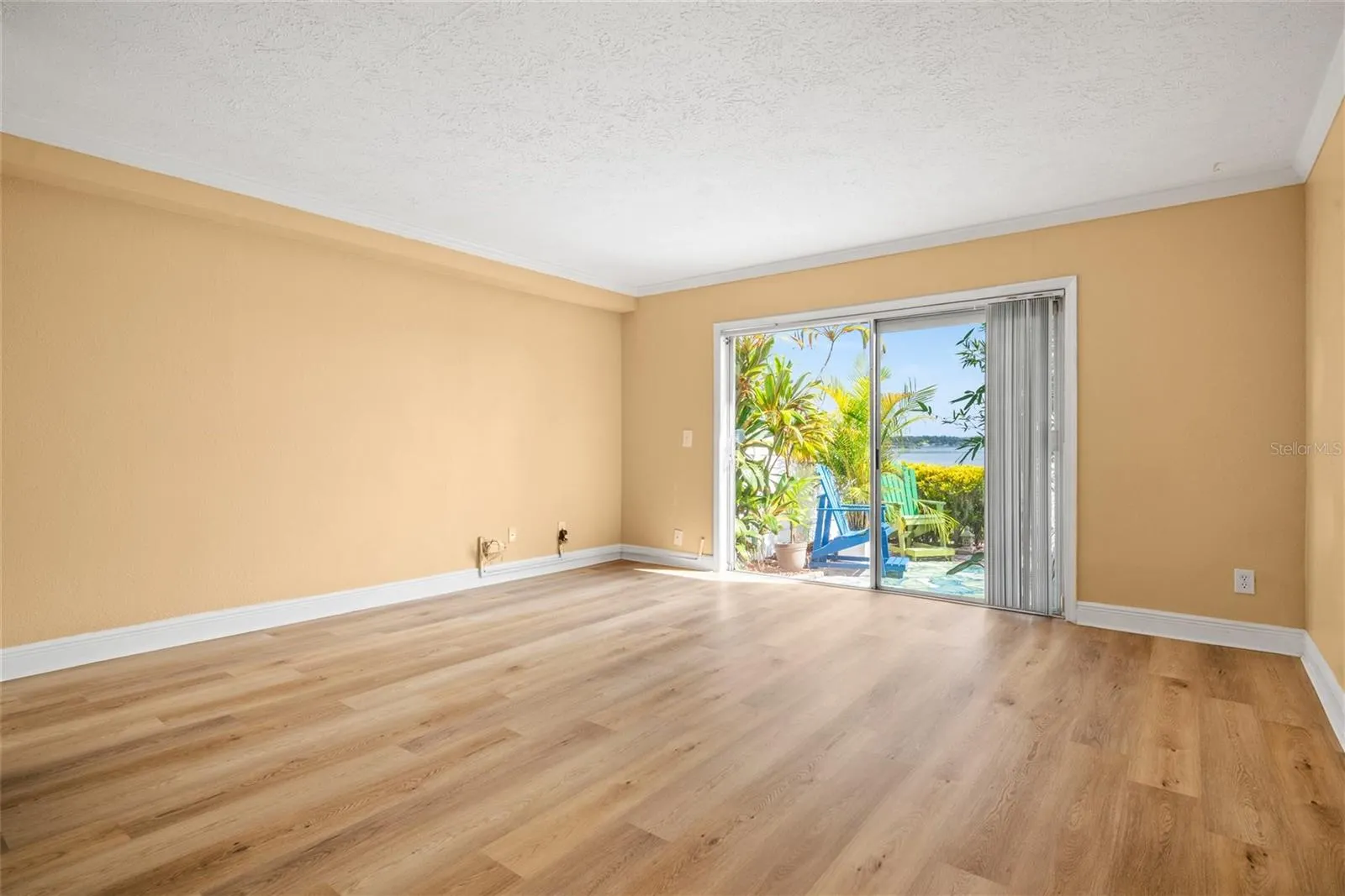 13734 ORANGE SUNSET DR