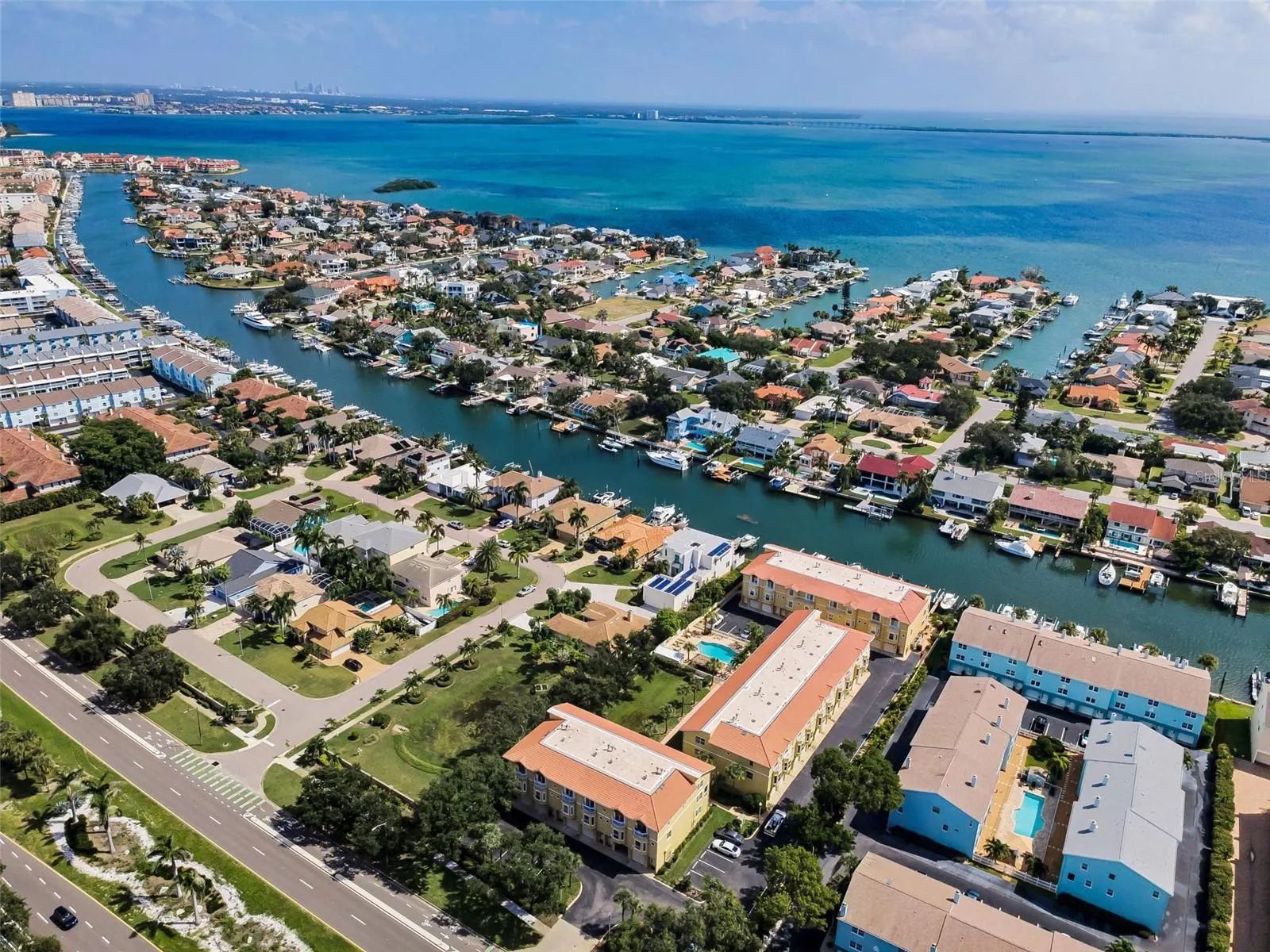 1063 PINELLAS BAYWAY S