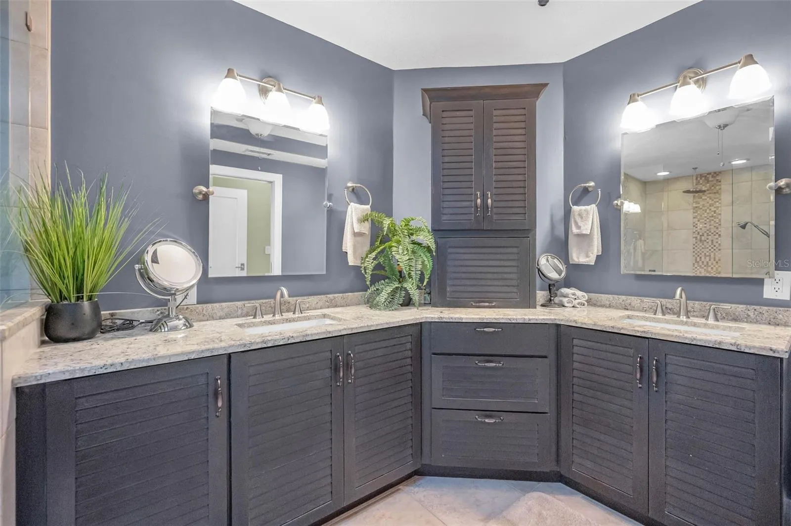 1063 PINELLAS BAYWAY S
