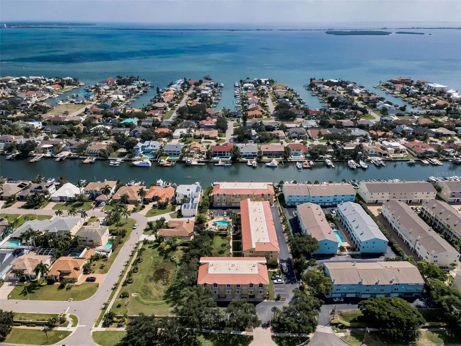 1063 PINELLAS BAYWAY S