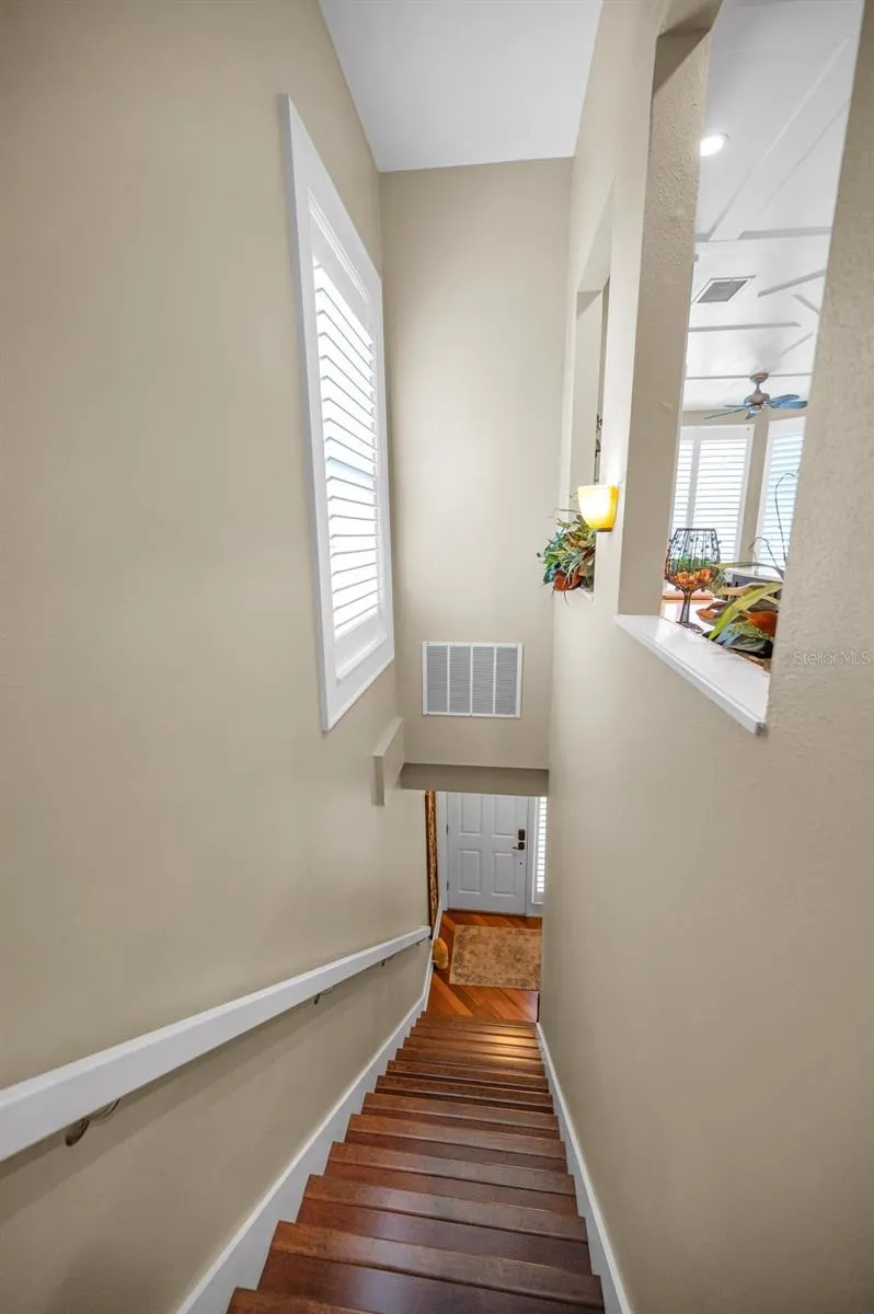 1063 PINELLAS BAYWAY S
