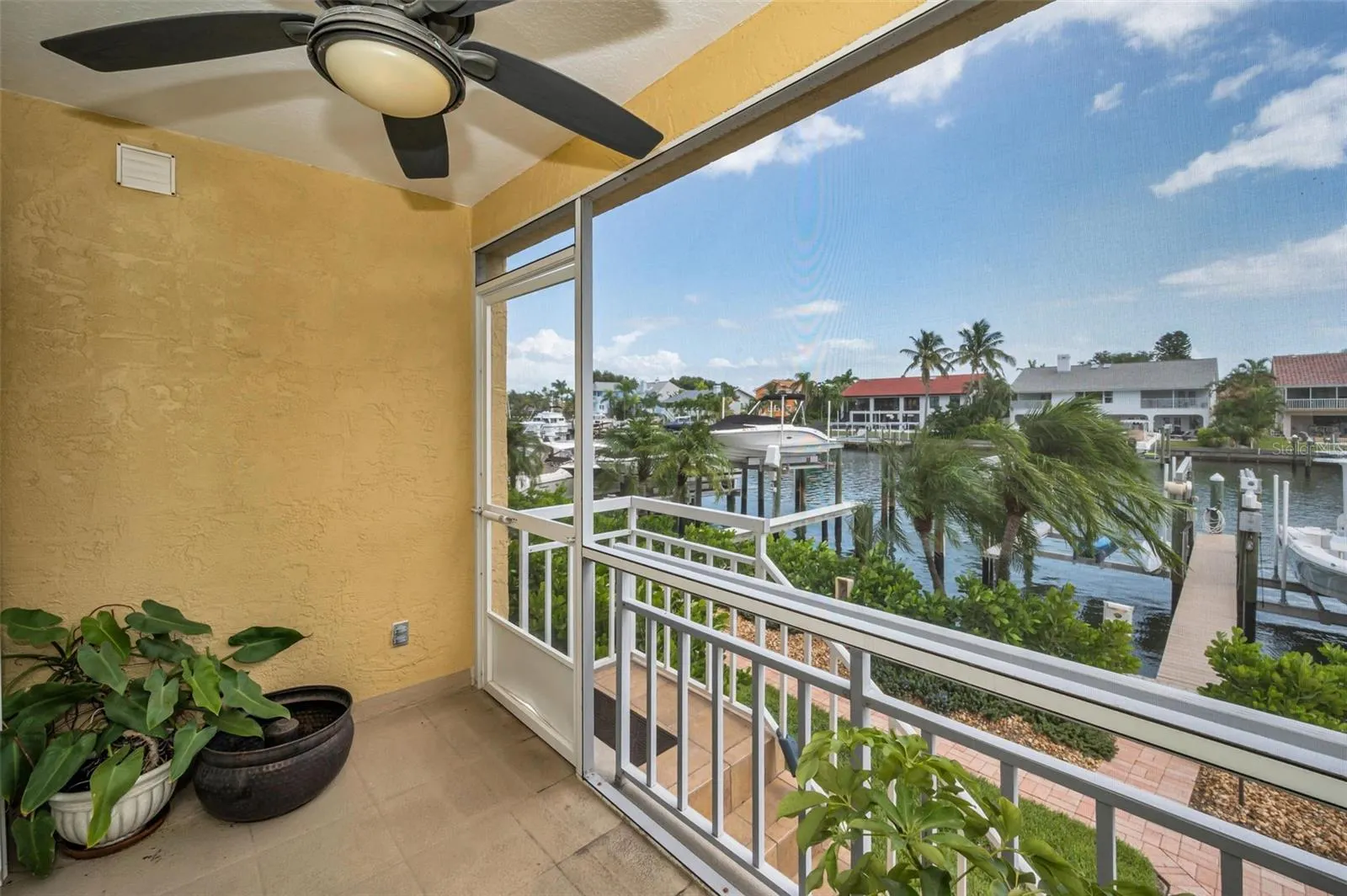1063 PINELLAS BAYWAY S