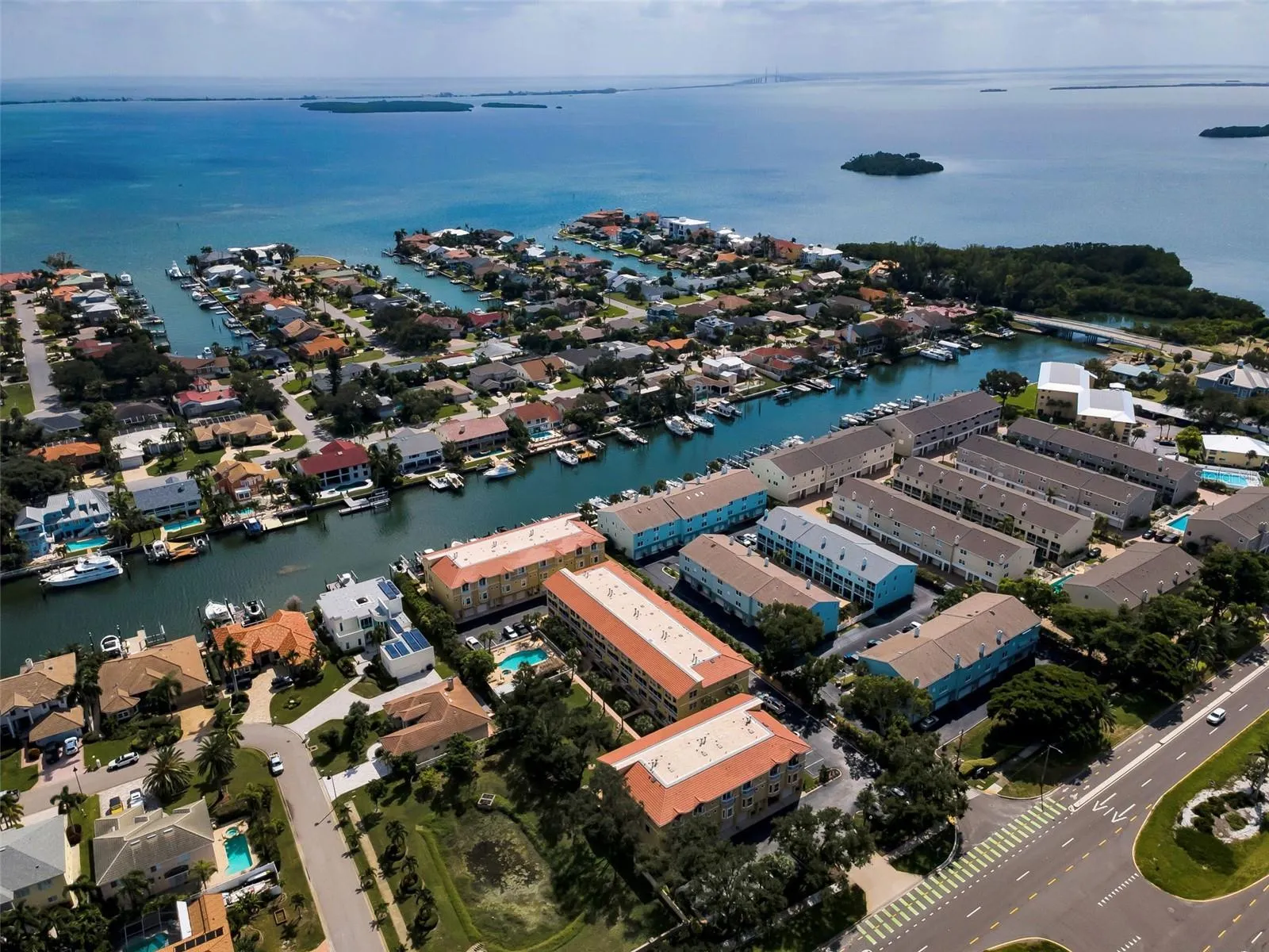 1063 PINELLAS BAYWAY S