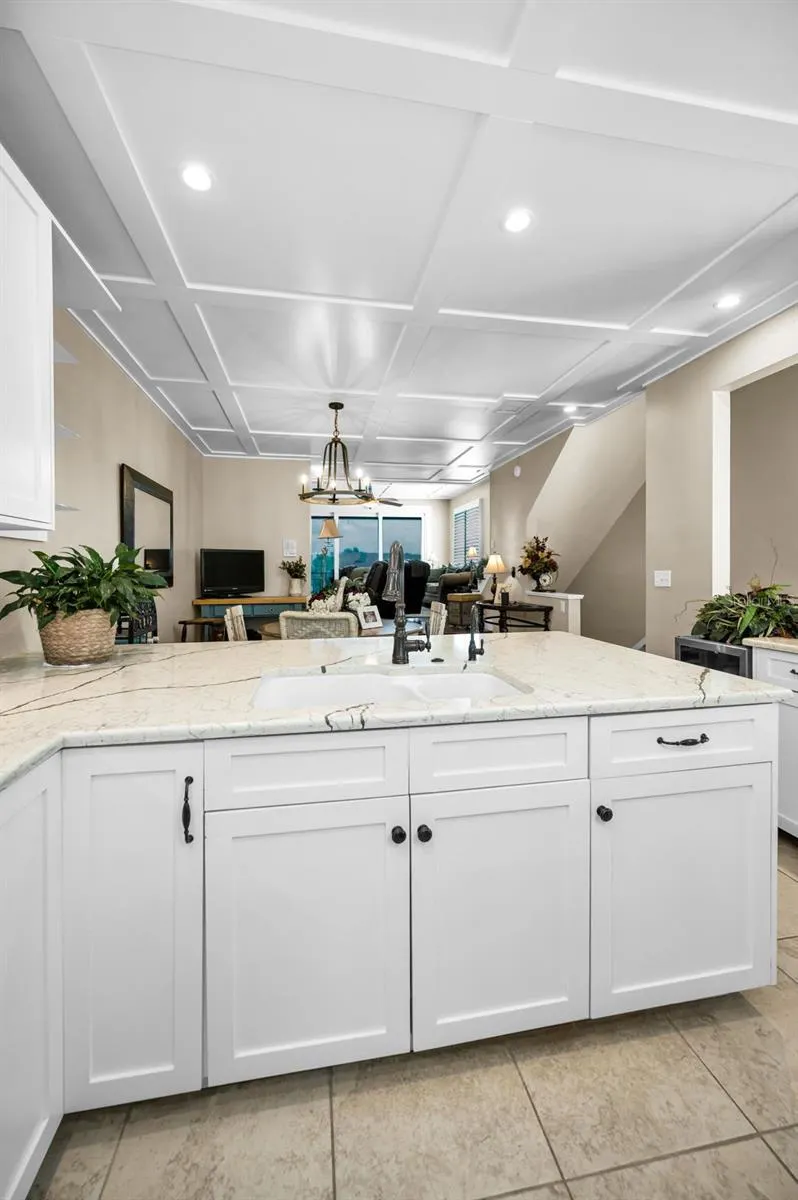 1063 PINELLAS BAYWAY S