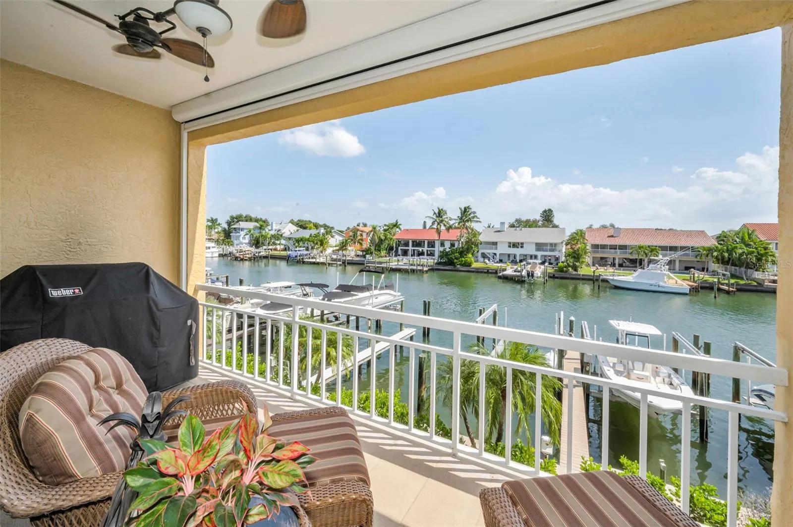 1063 PINELLAS BAYWAY S