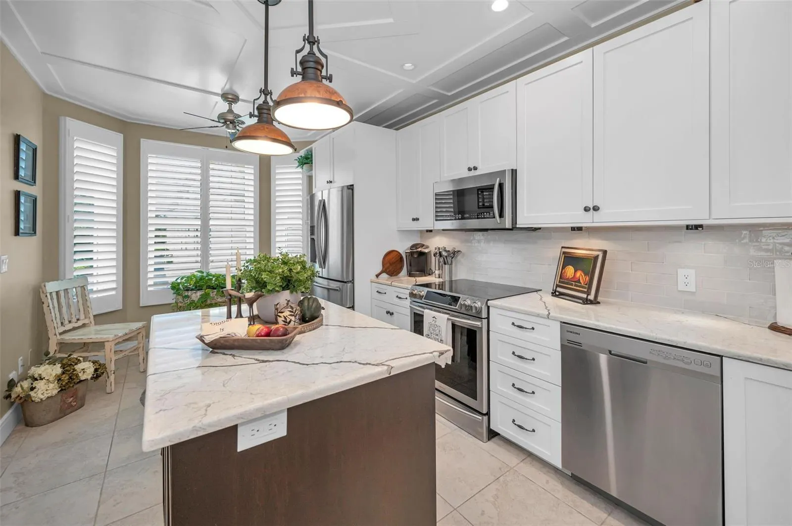 1063 PINELLAS BAYWAY S
