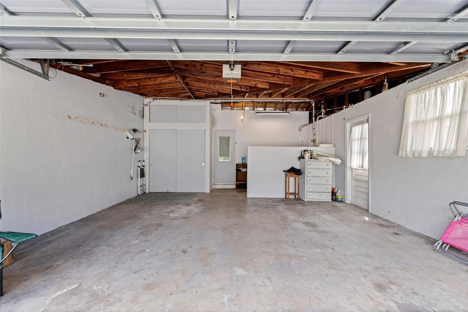 1607 JEFFORDS ST