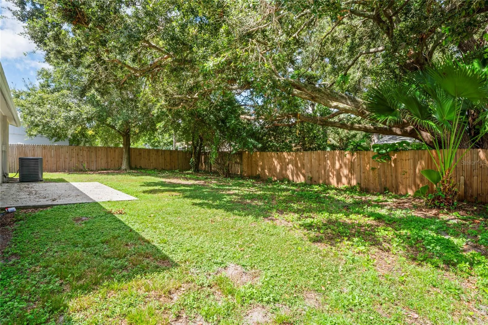 4932 HI VISTA CIR
