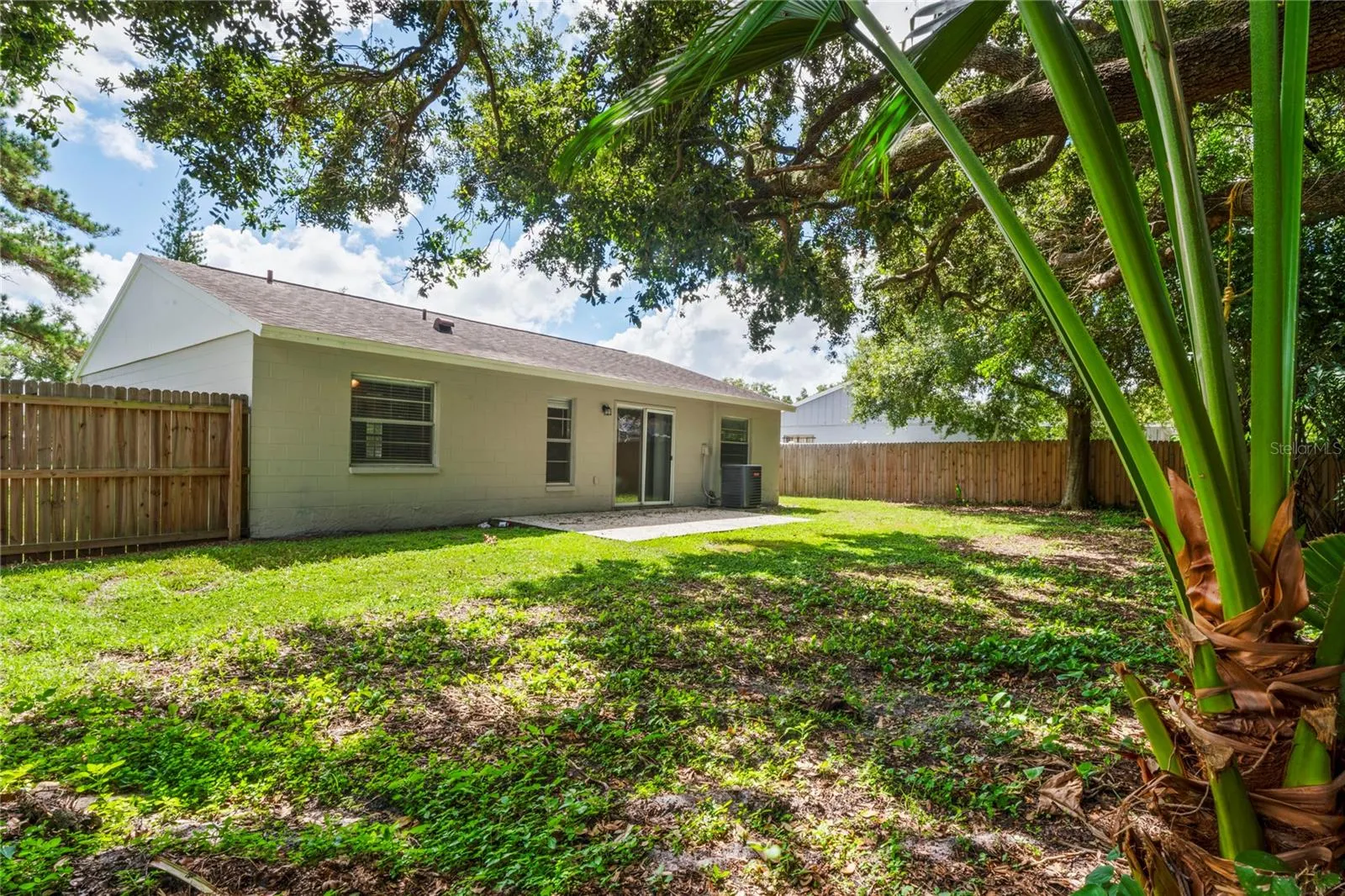 4932 HI VISTA CIR