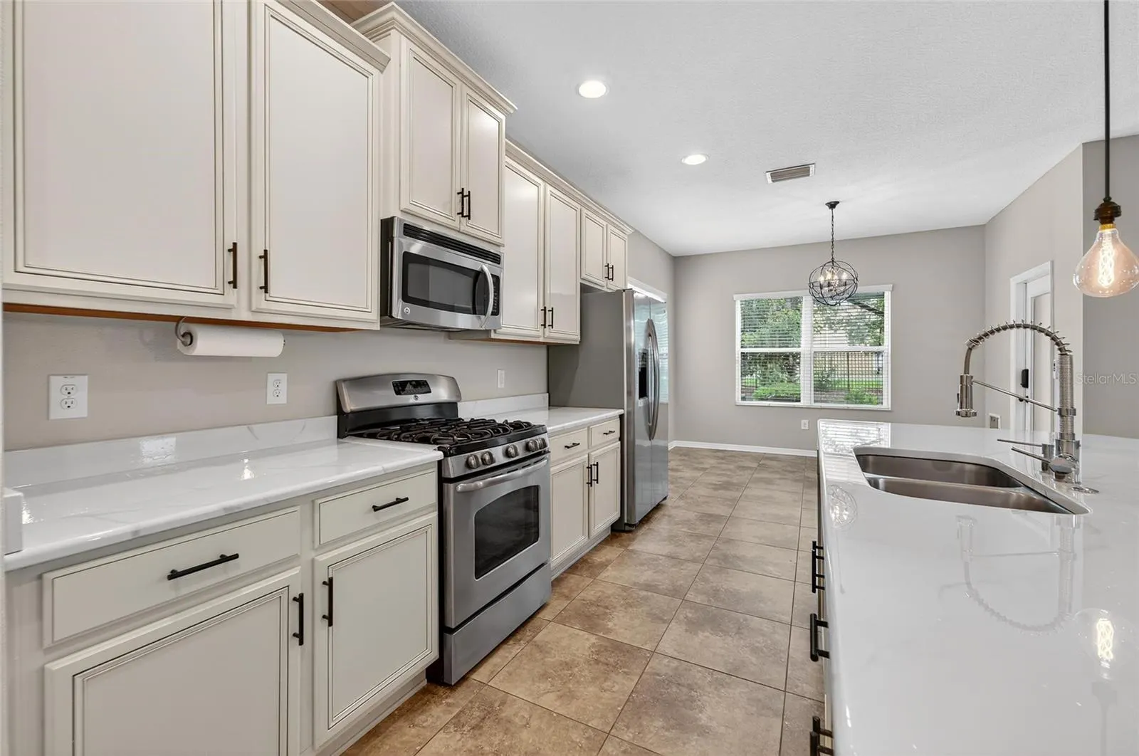 16314 BAYBERRY VIEW DR
