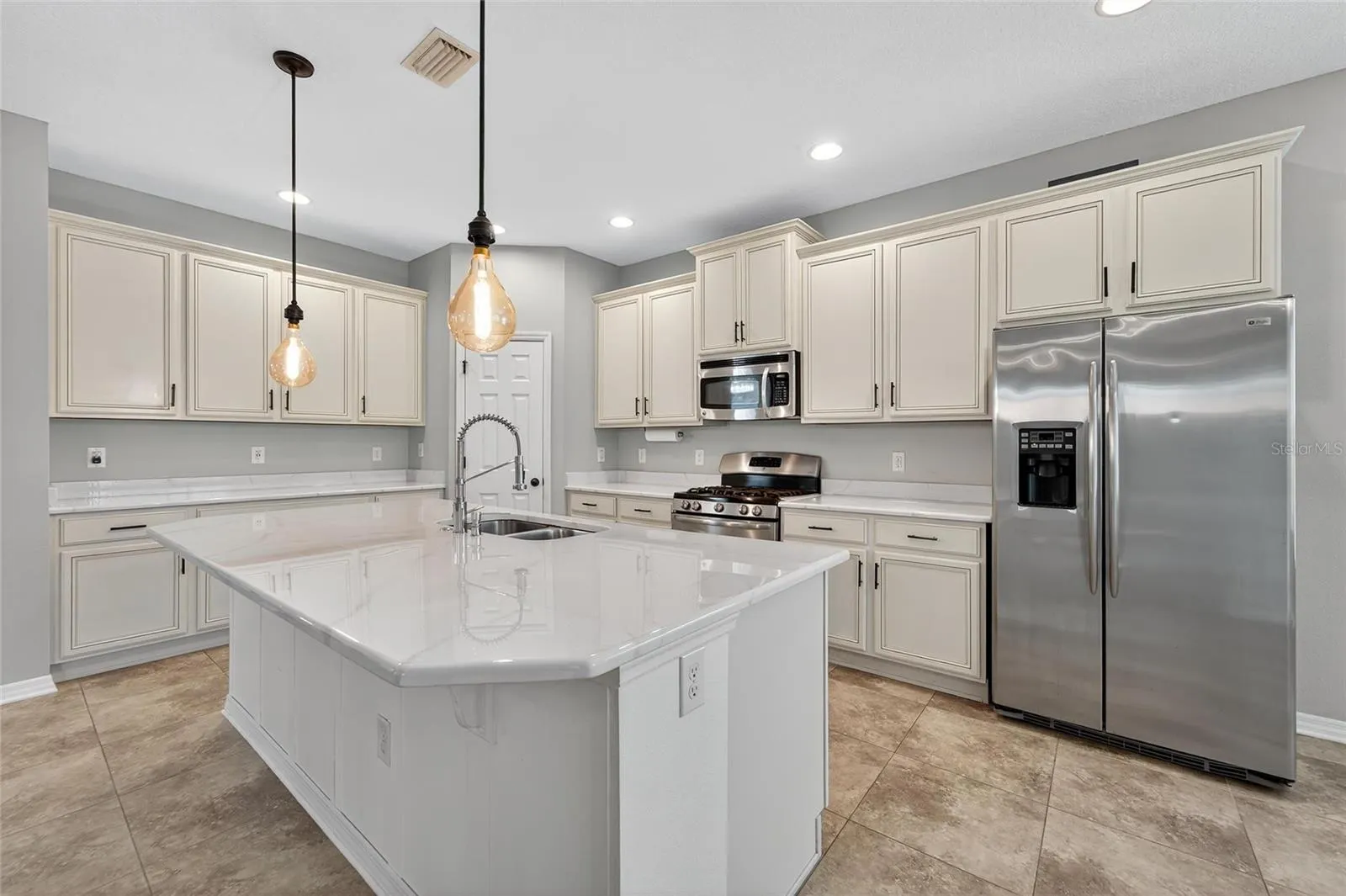 16314 BAYBERRY VIEW DR