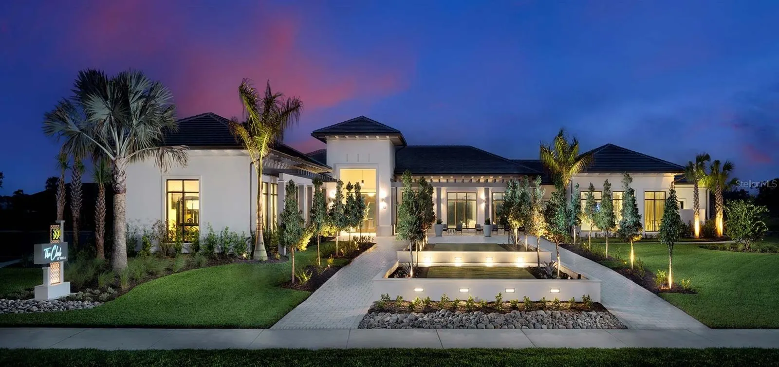 636 ALLORA AVE