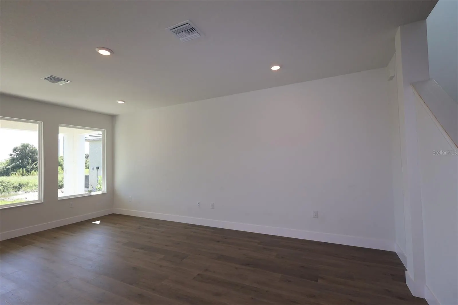 636 ALLORA AVE