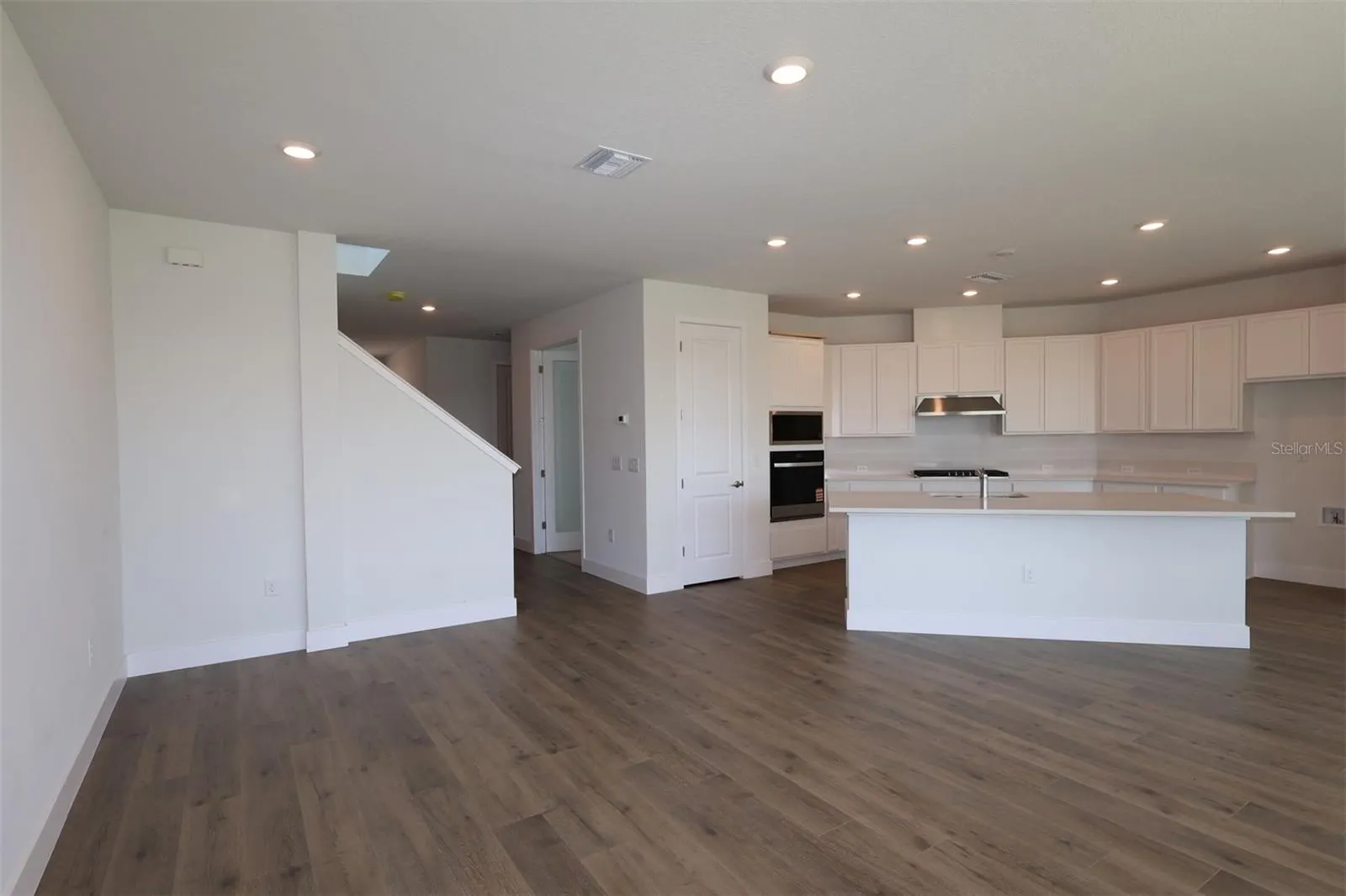 636 ALLORA AVE
