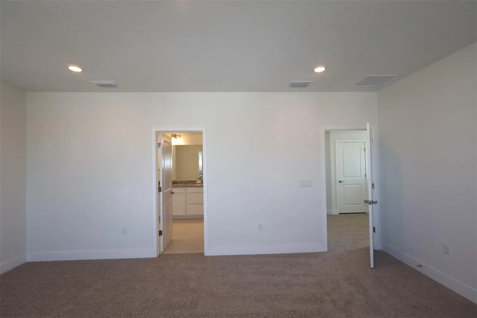 636 ALLORA AVE