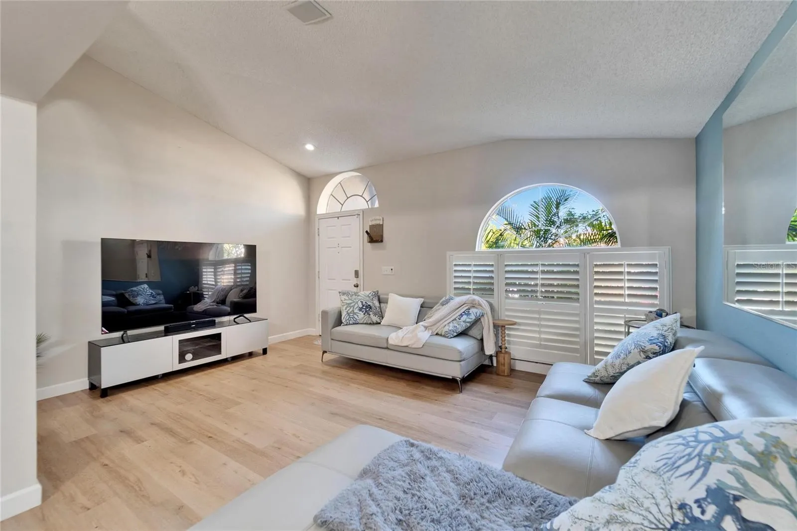 11225 SCOTCHWOOD DR