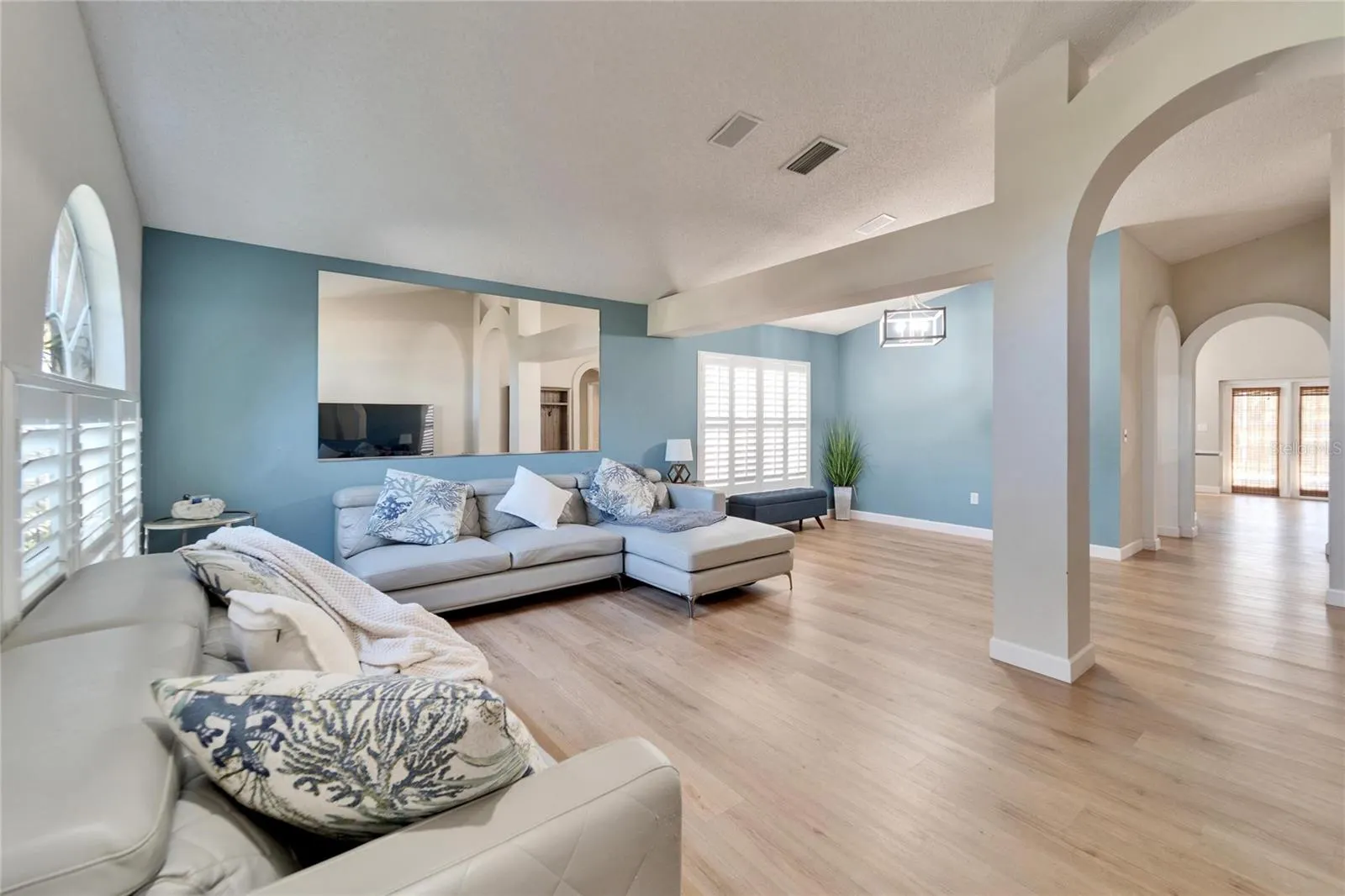 11225 SCOTCHWOOD DR