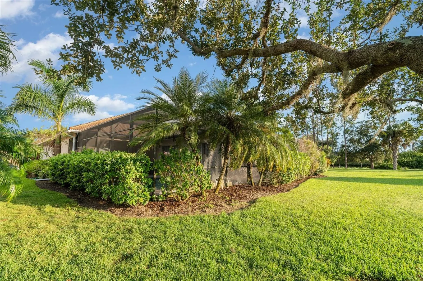 1011 CREEK NINE DR
