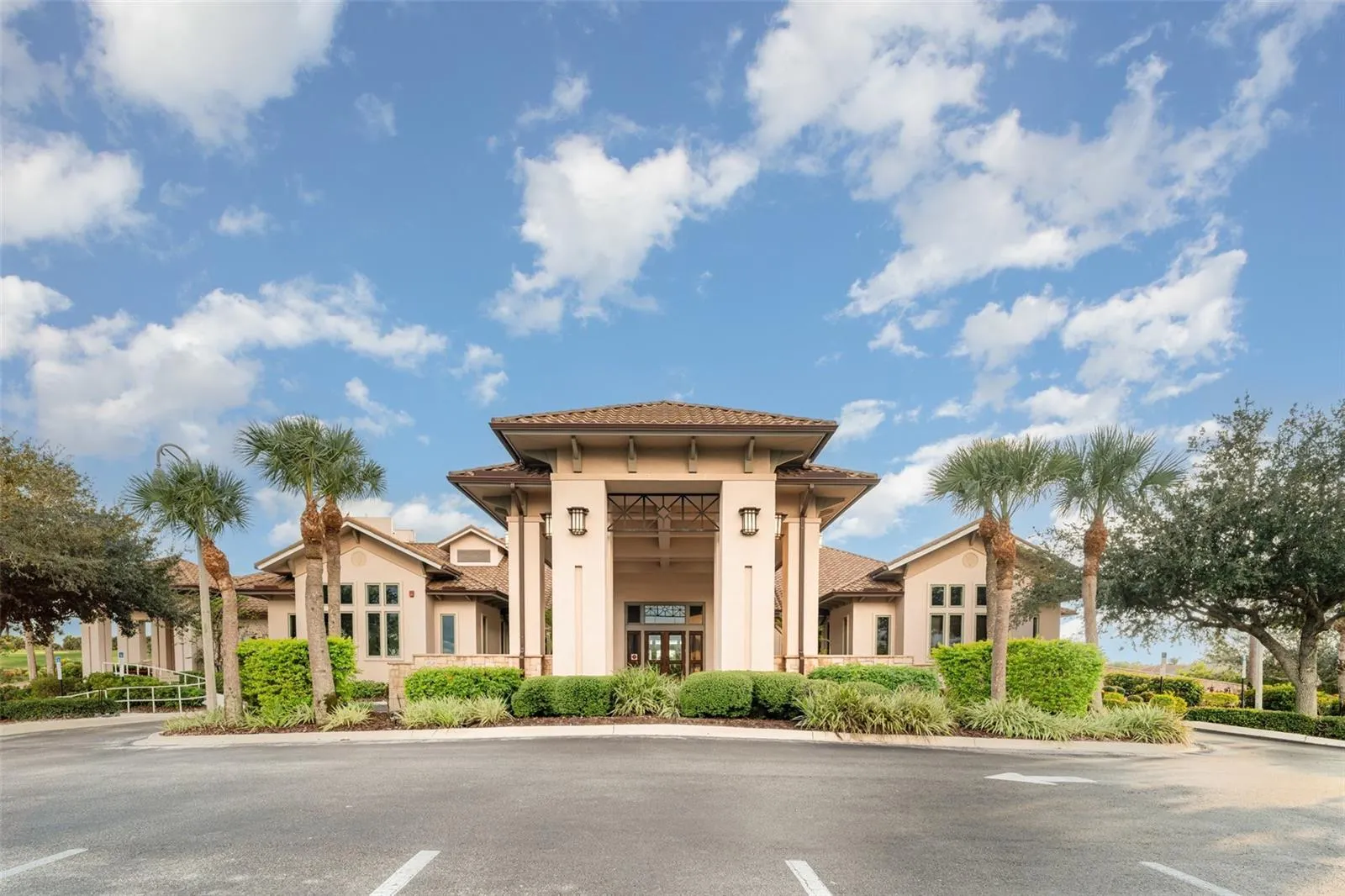 1011 CREEK NINE DR