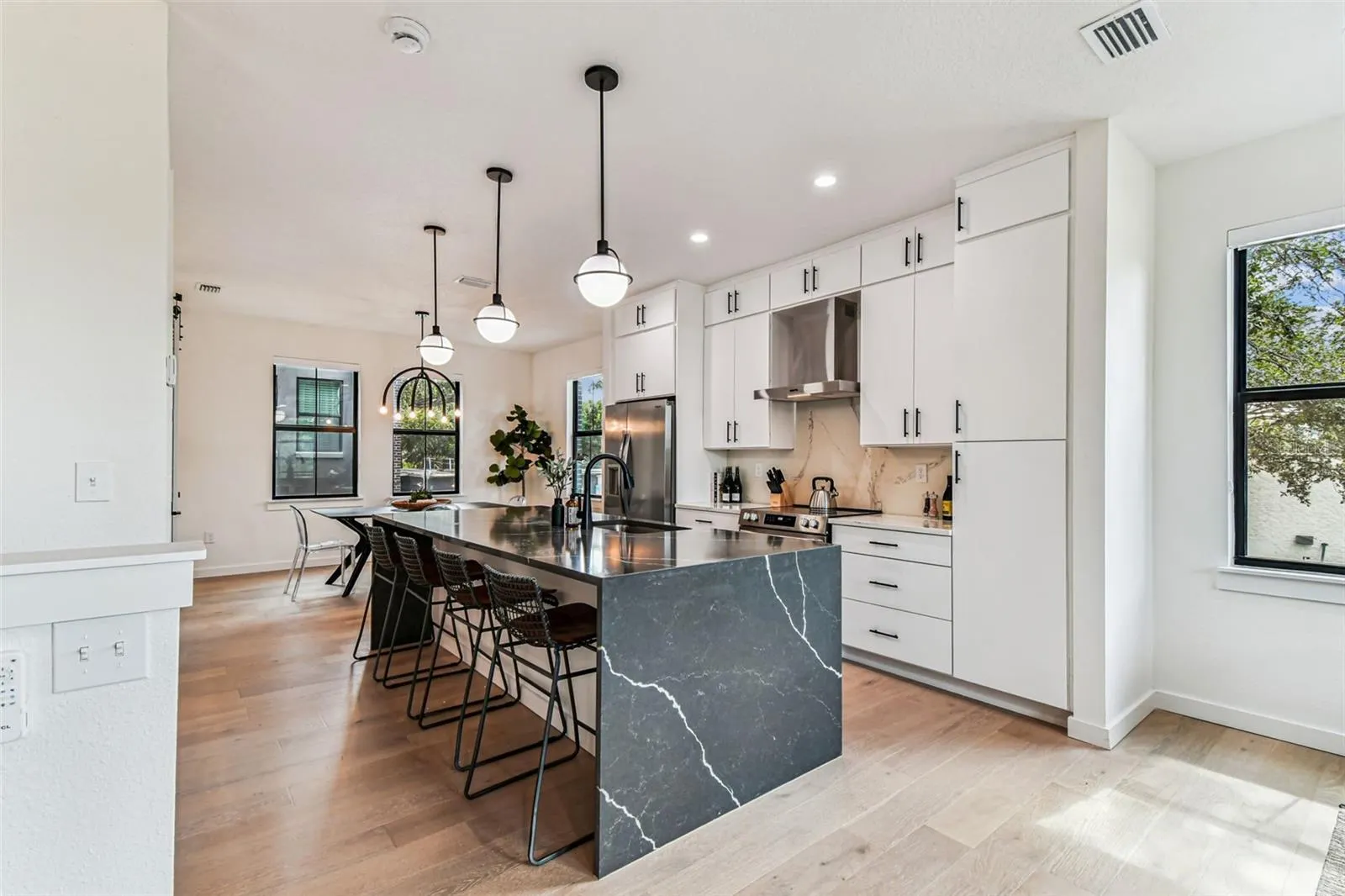 801 E 3RD AVE #3, #3