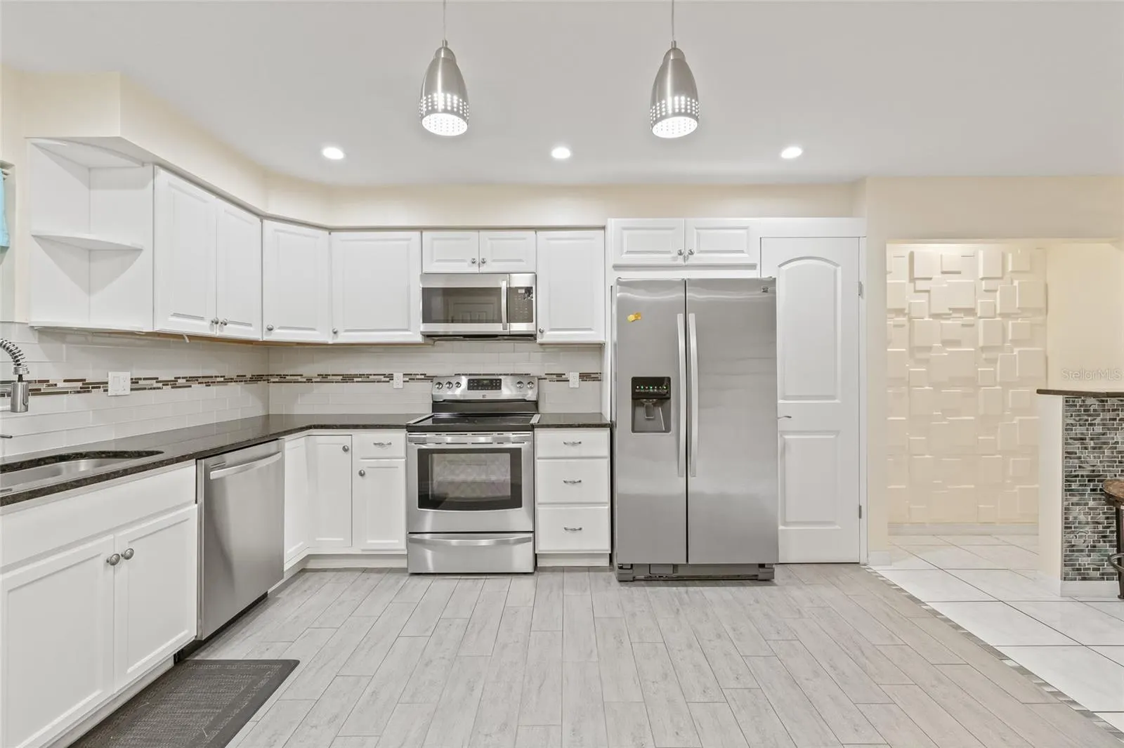 3368 RAMBLEWOOD PL #37-D-1, #37-D-1