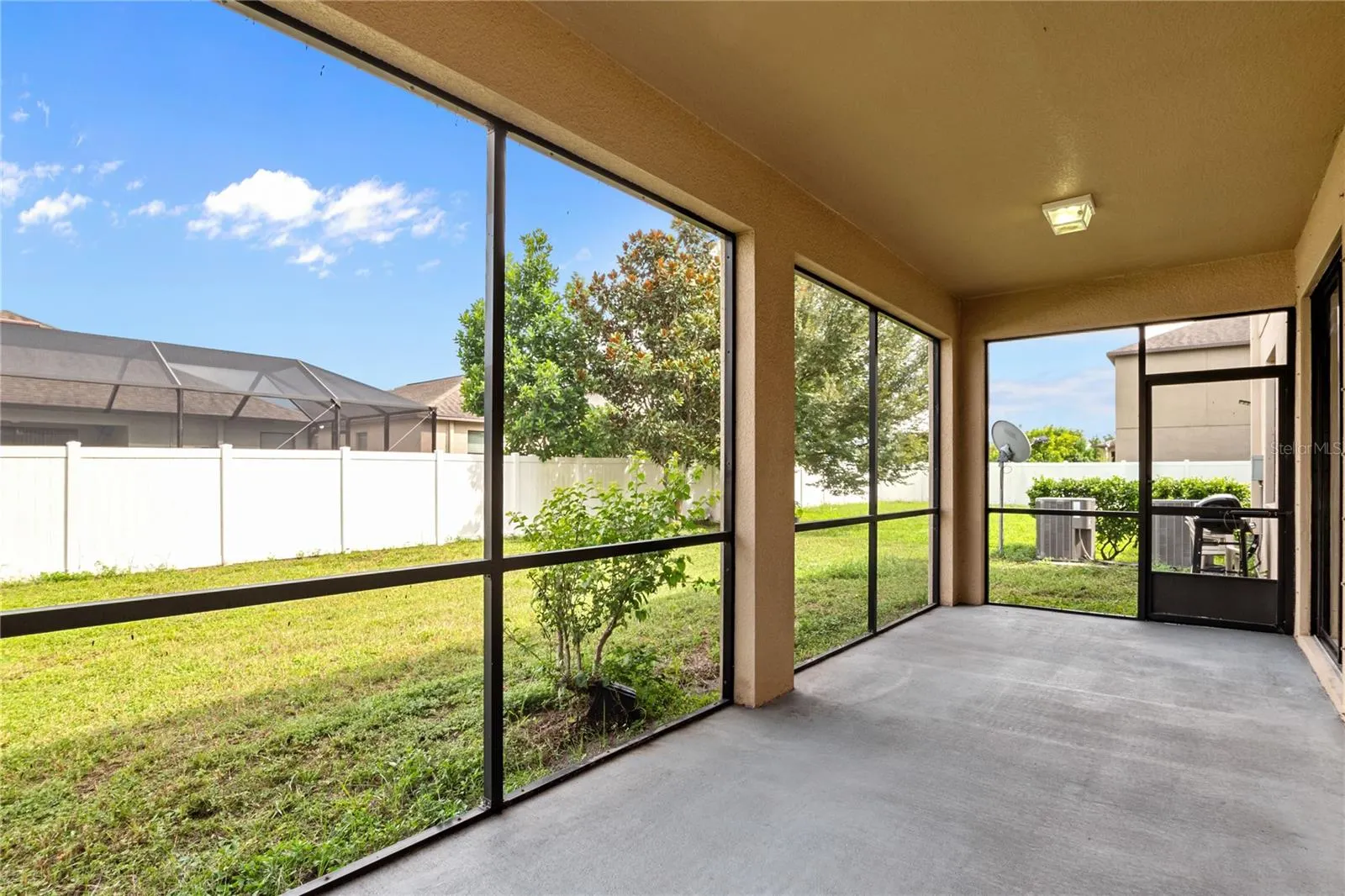 13238 WELLINGTON HILLS DR