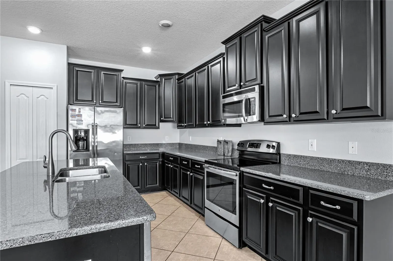 13238 WELLINGTON HILLS DR