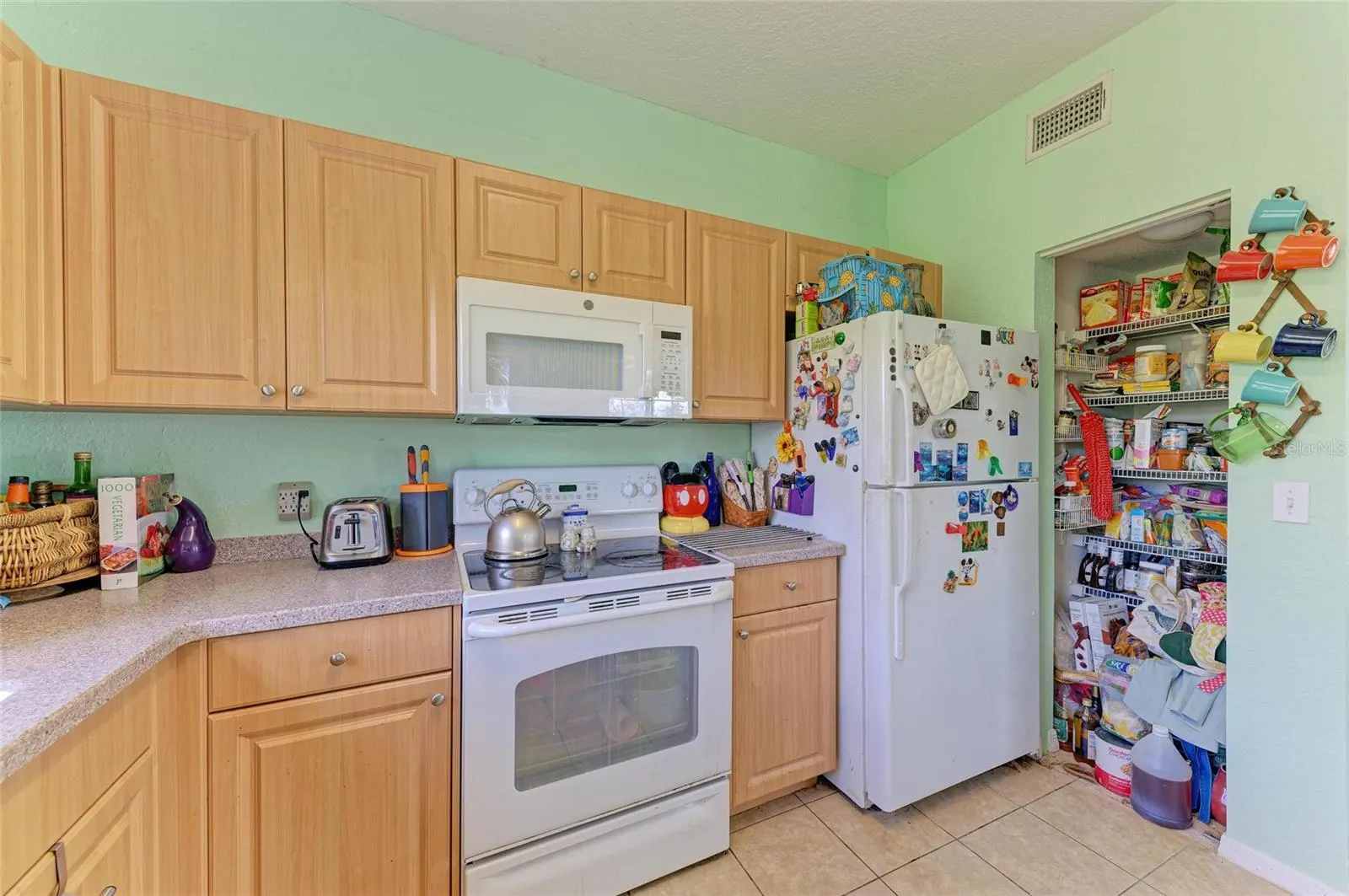 3917 CAPE HAZE DR #606, #606