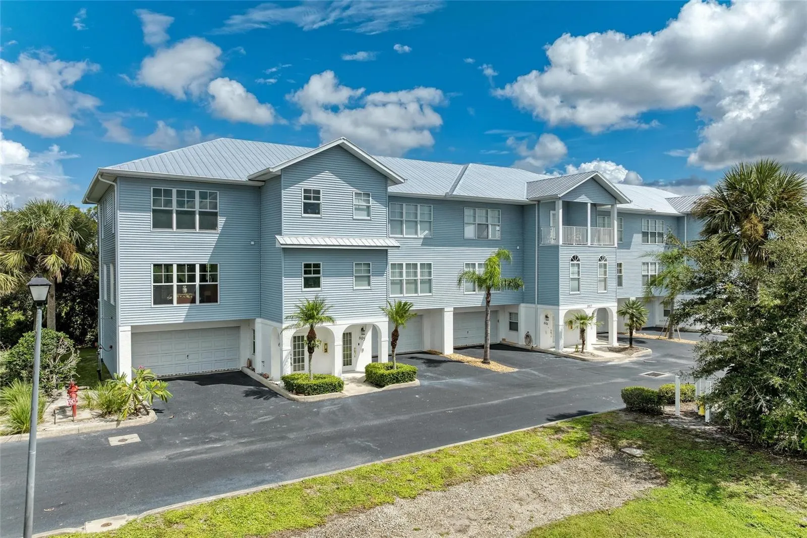 3917 CAPE HAZE DR #606, #606