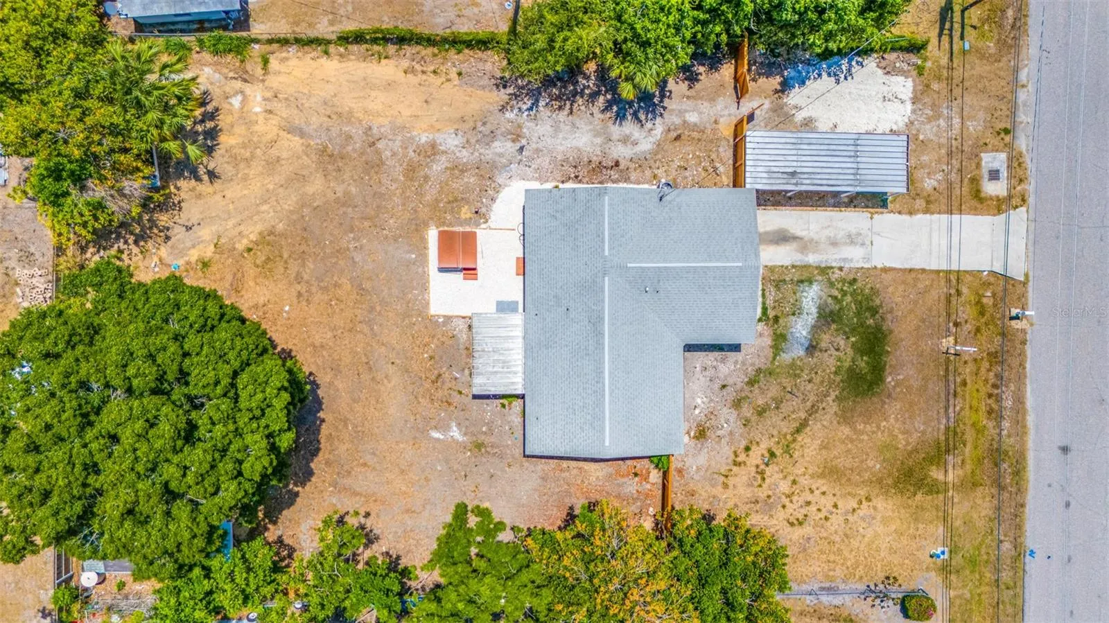 208 PALMETTO RD W