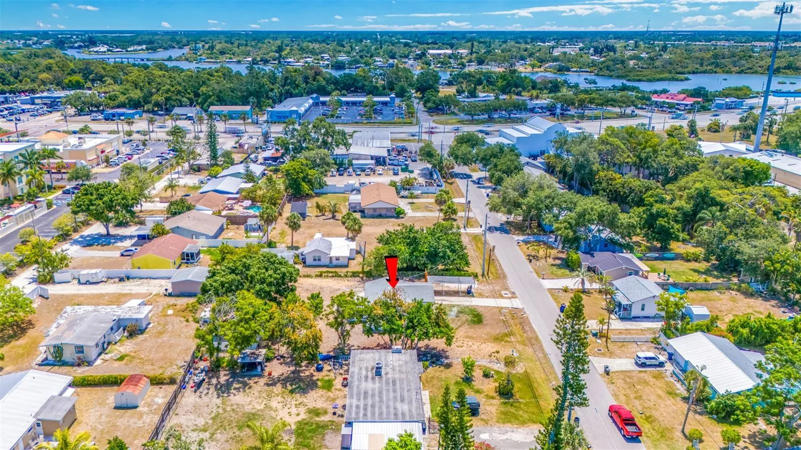208 PALMETTO RD W