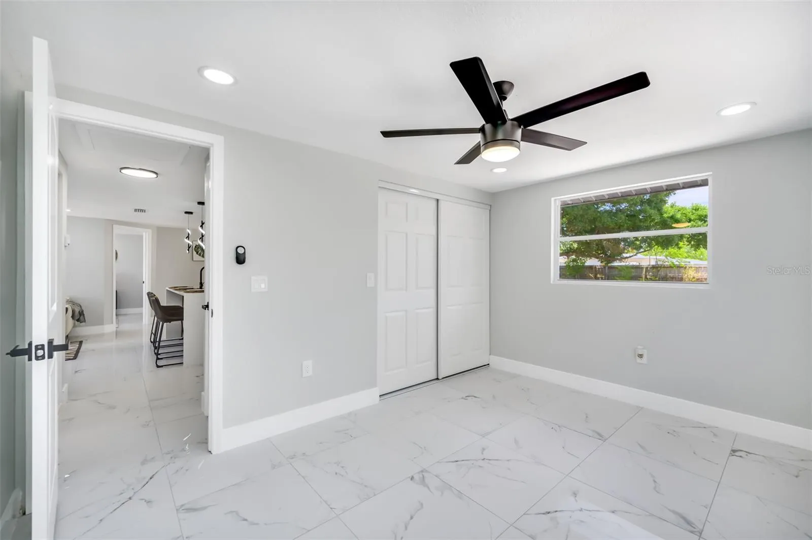 208 PALMETTO RD W