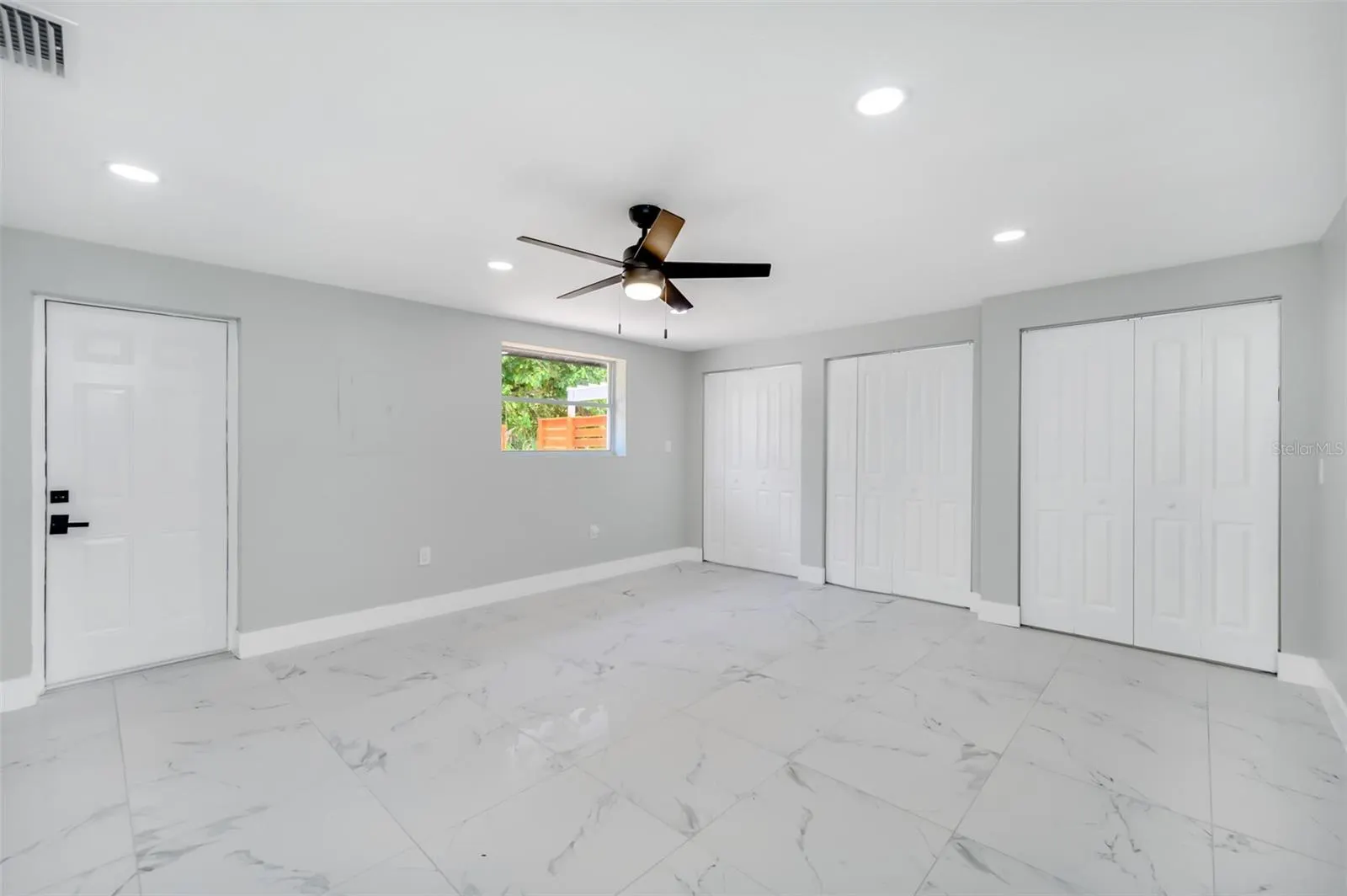 208 PALMETTO RD W