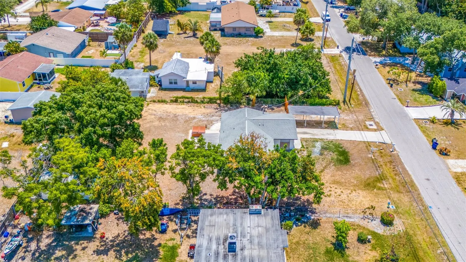 208 PALMETTO RD W
