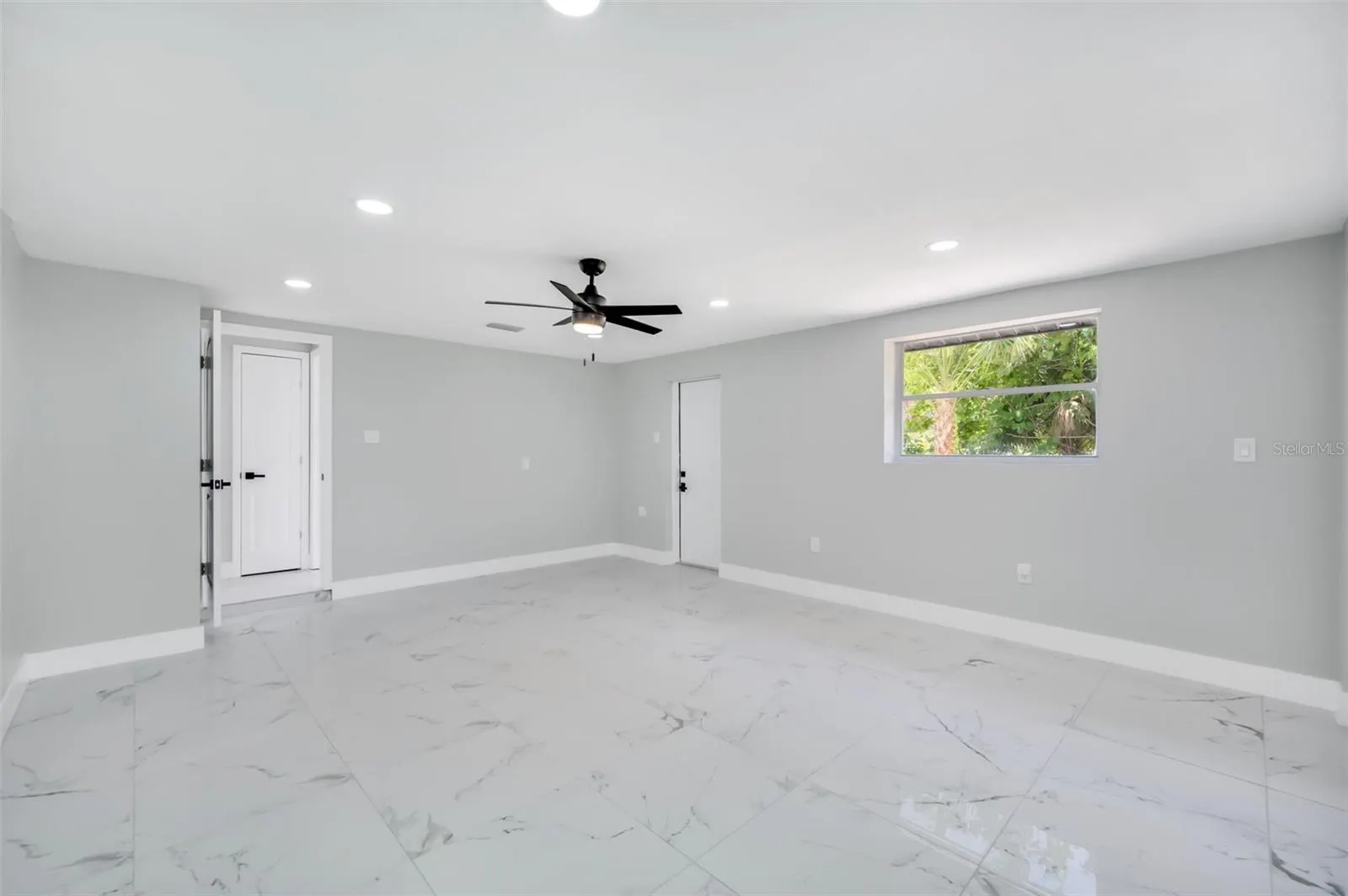 208 PALMETTO RD W