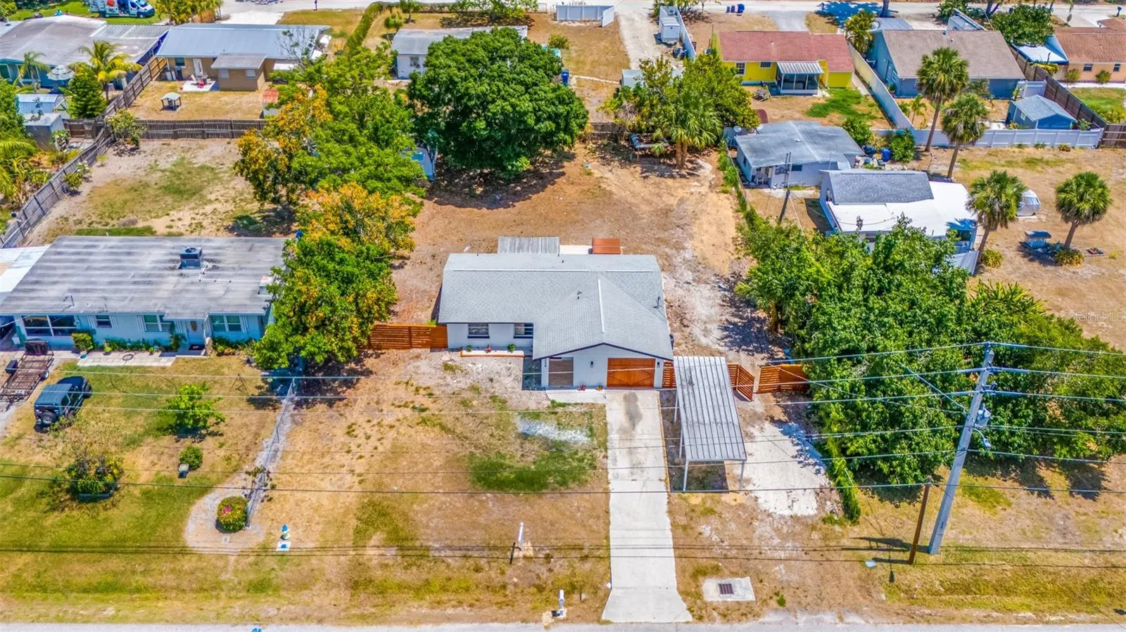 208 PALMETTO RD W