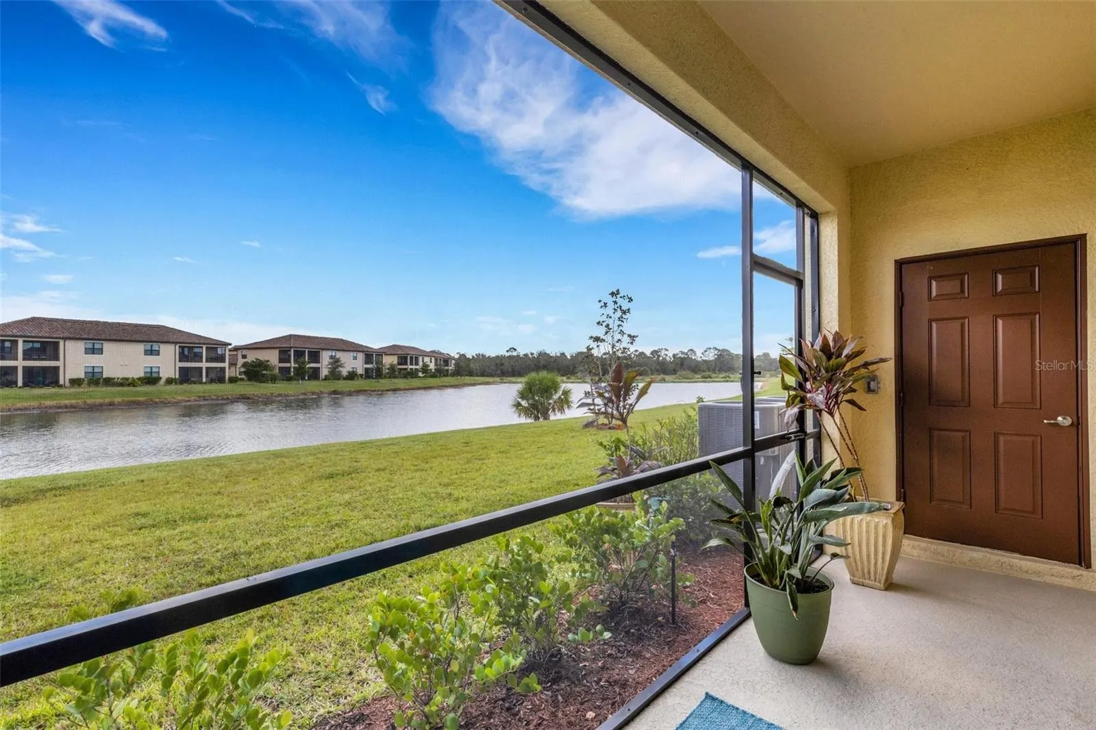 20450 LAGENTE CIR