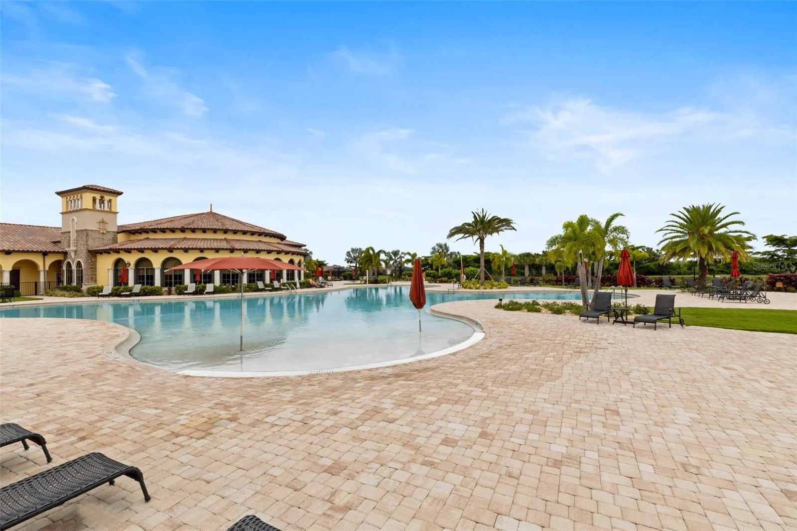 20450 LAGENTE CIR