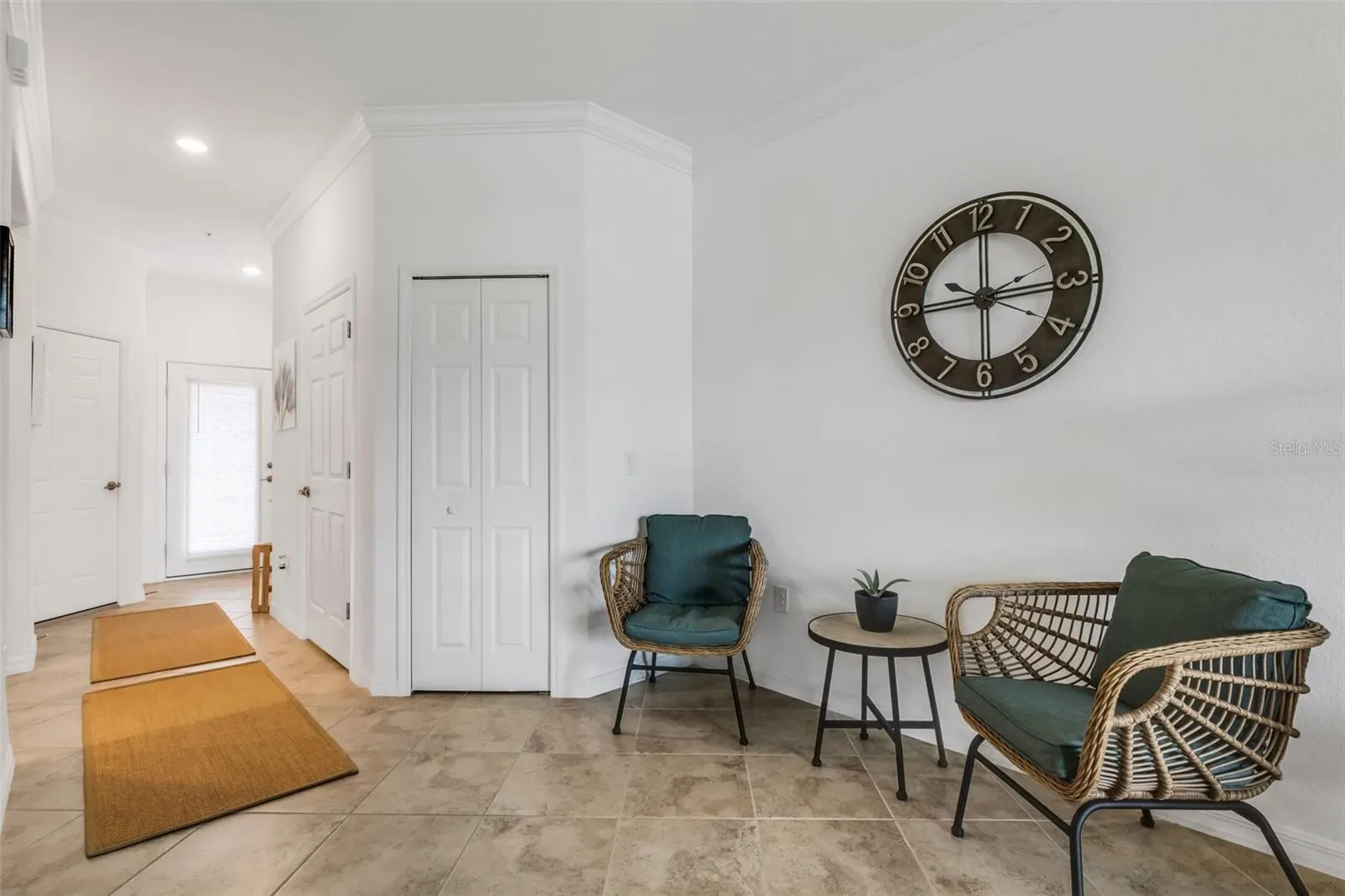 20450 LAGENTE CIR