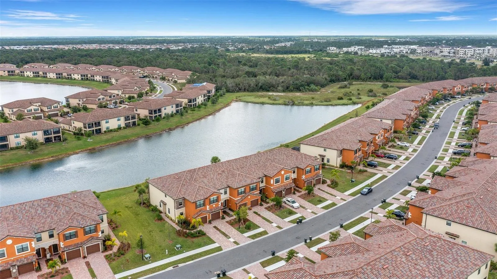 20450 LAGENTE CIR