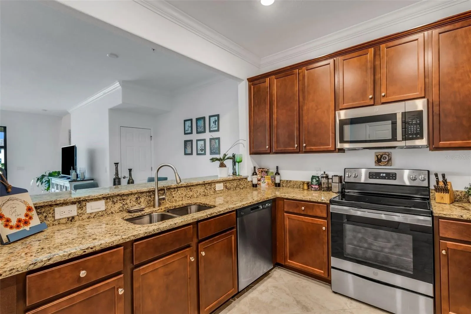 20450 LAGENTE CIR