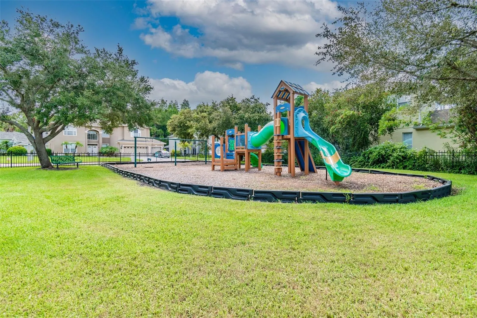 129 CAMPHOR CIR #F, #F