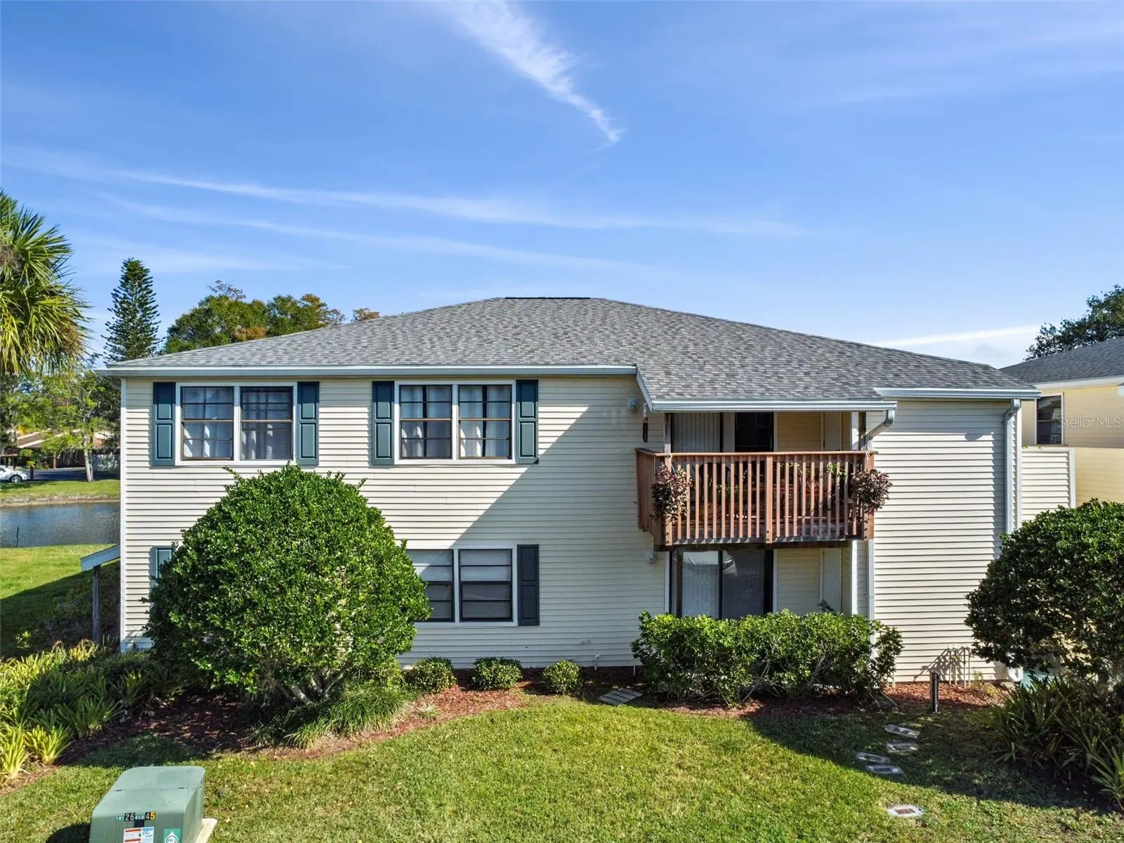 129 CAMPHOR CIR #F, #F