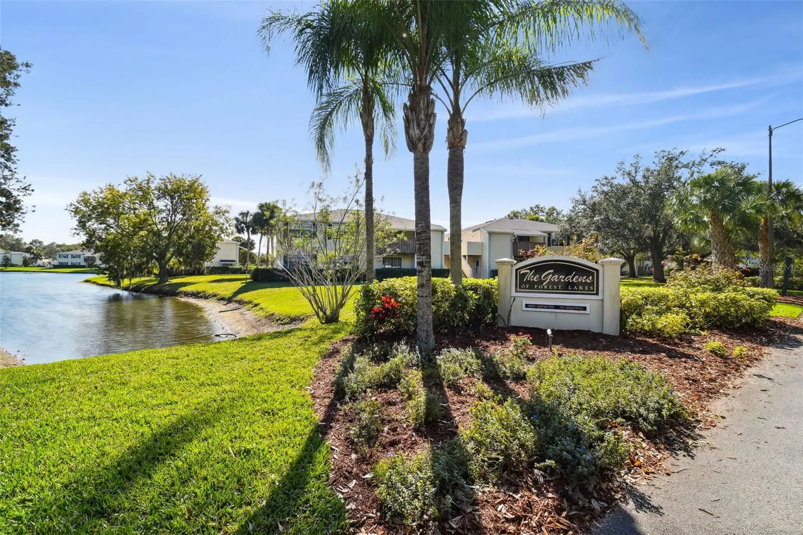 129 CAMPHOR CIR #F, #F