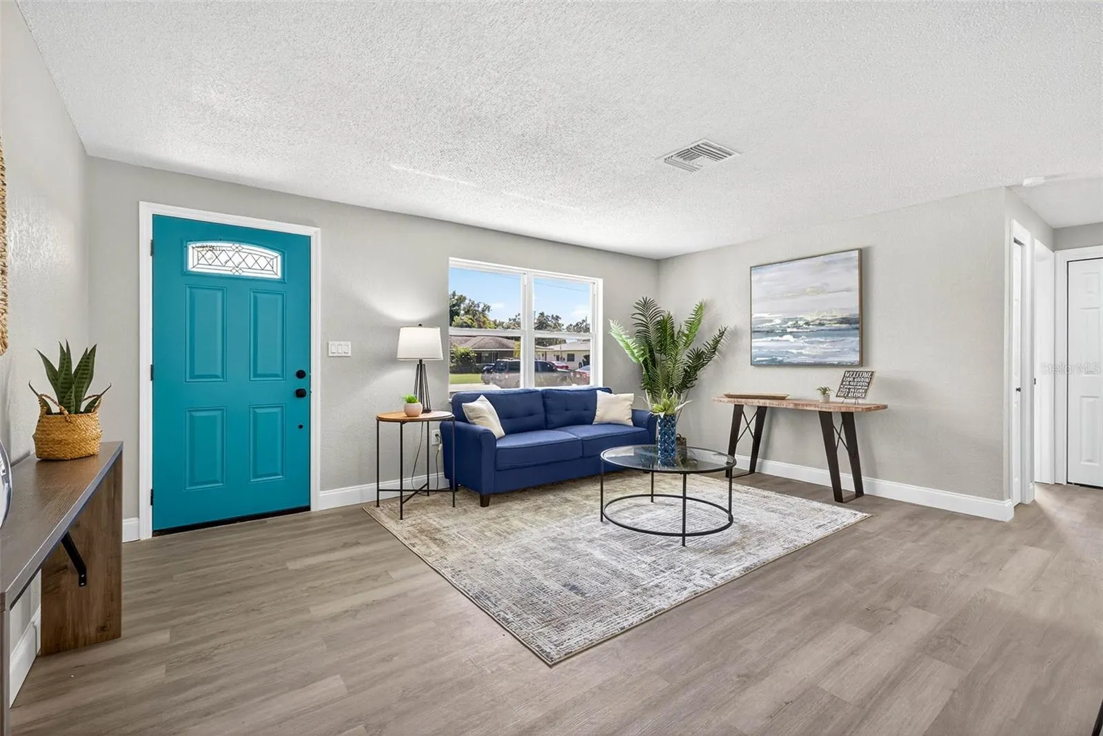 1486 CAROLYN LN