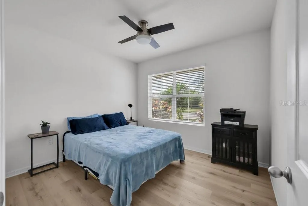 10218 CLOUDBURST CT