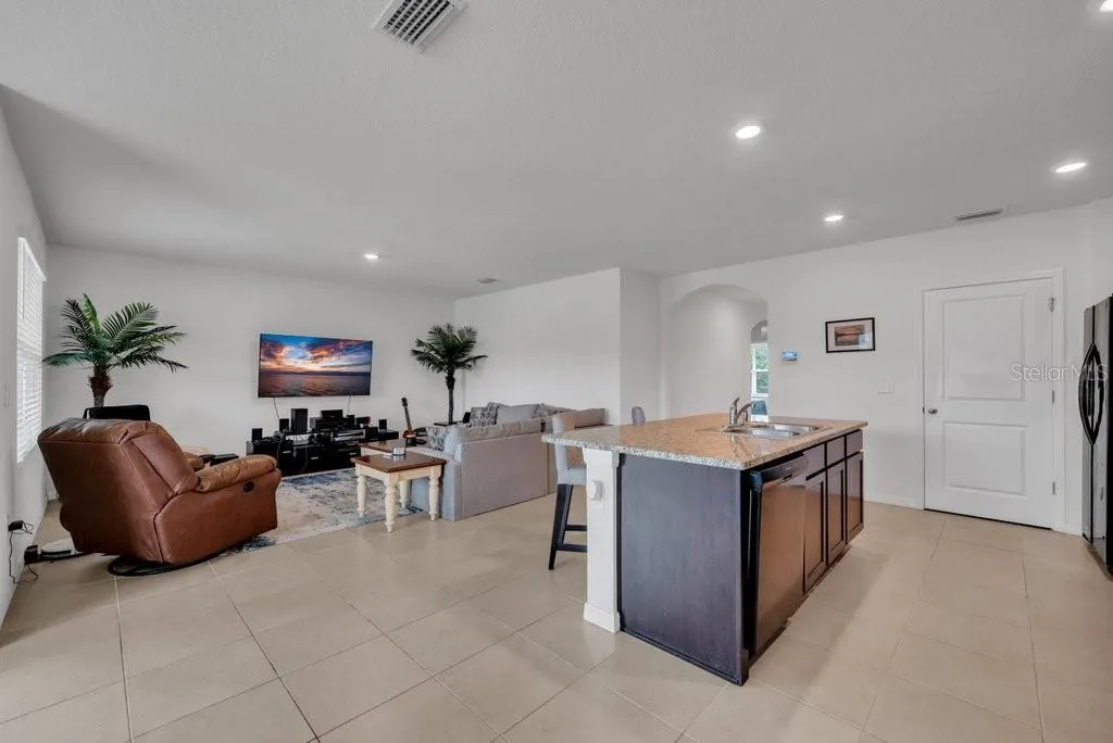 10218 CLOUDBURST CT